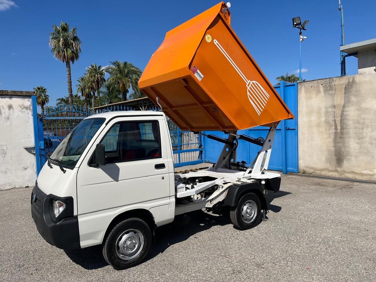Piaggio quargo con vasca/rib.-700 cc- Diesel -2014