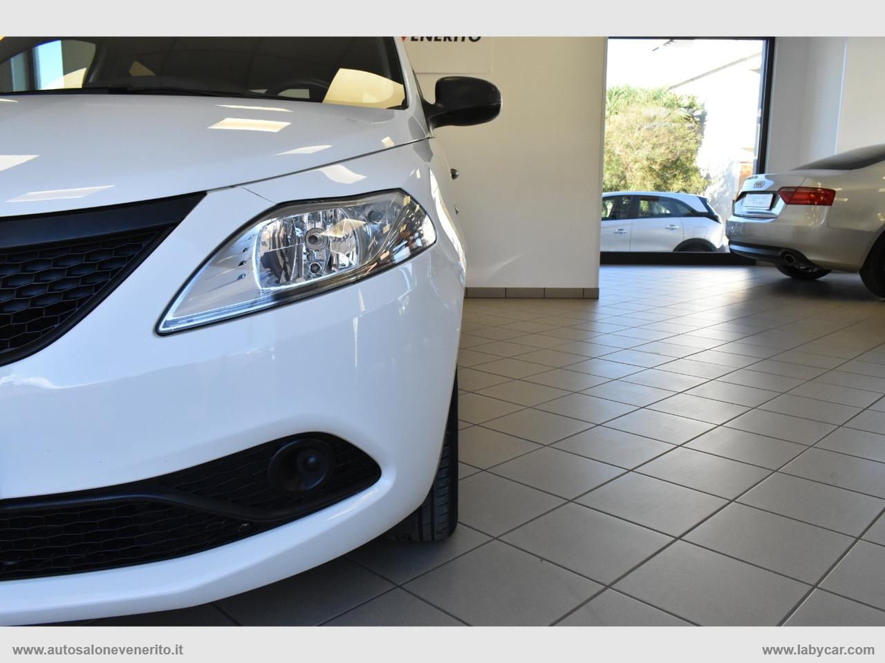 LANCIA Ypsilon 1.2 69 CV 5p. S&S Elefantino Blu