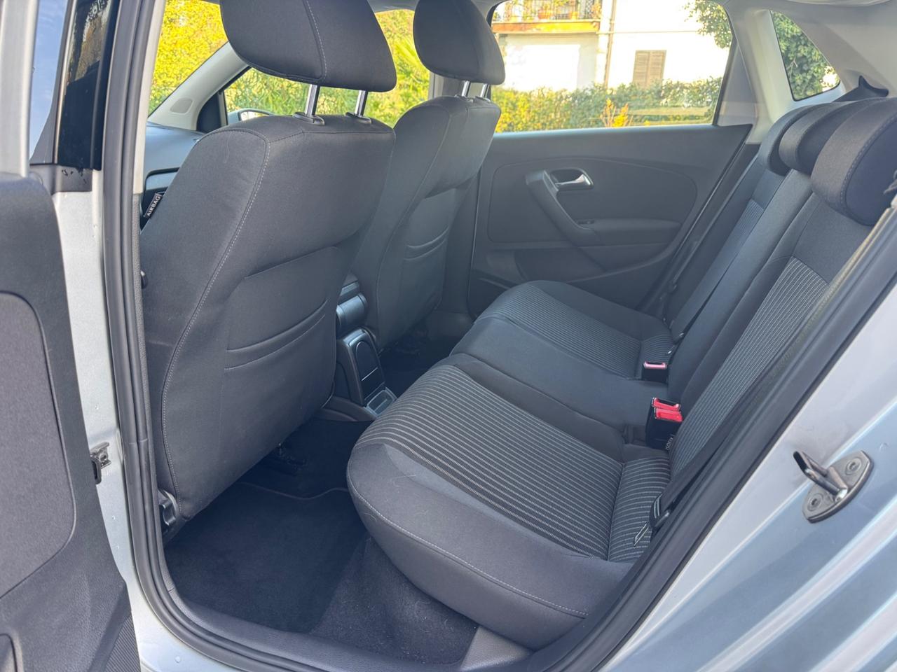 Volkswagen Polo 1.4 5 porte Highline OK NEOPATENTATI