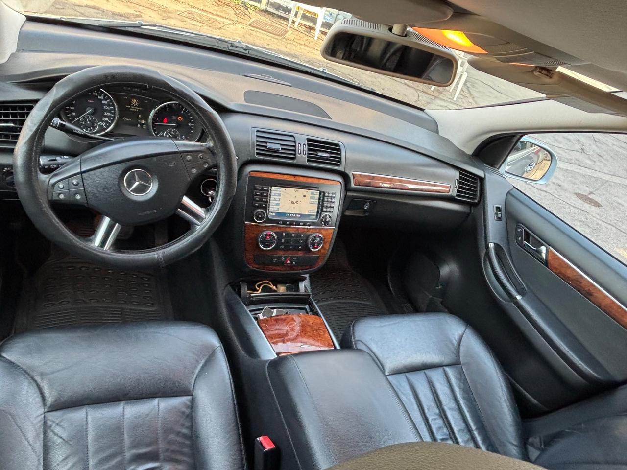 Mercedes-benz R 320 CDI cat 4Matic
