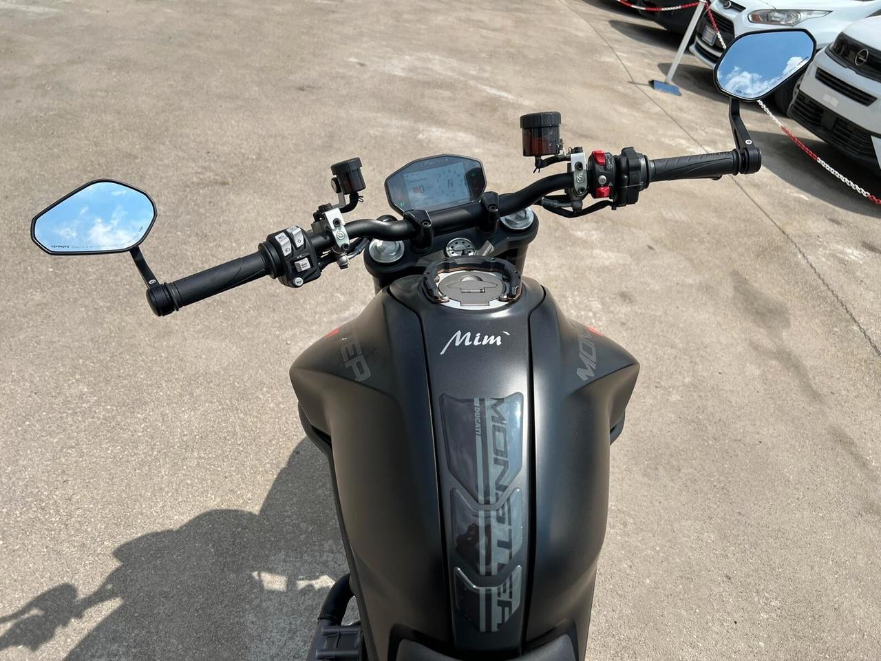 MOTO DUCATI MONSTER 937 2023 PARI AL NUOVO