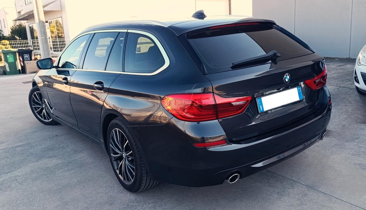 Bmw 520 520d aut. Touring Business- Service Bmw - Uniproprietario
