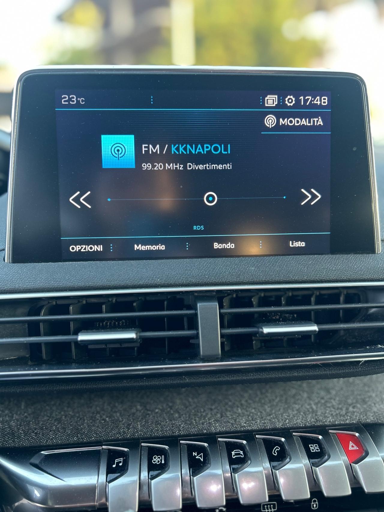 Peugeot 3008 HDi 120Cv Allure