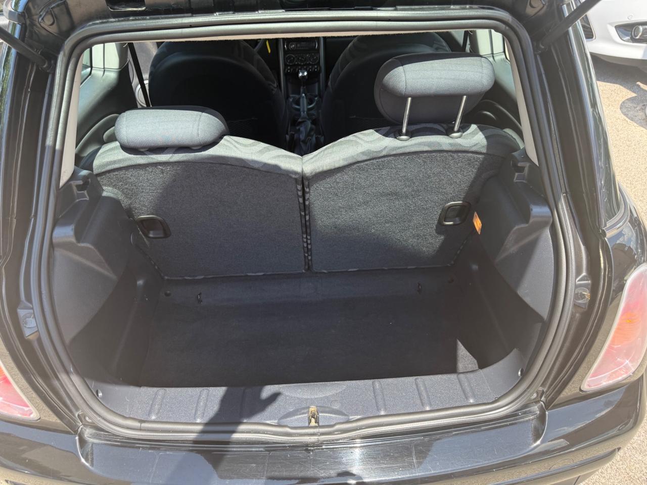 Mini 1.6 16V One soli 110.000km
