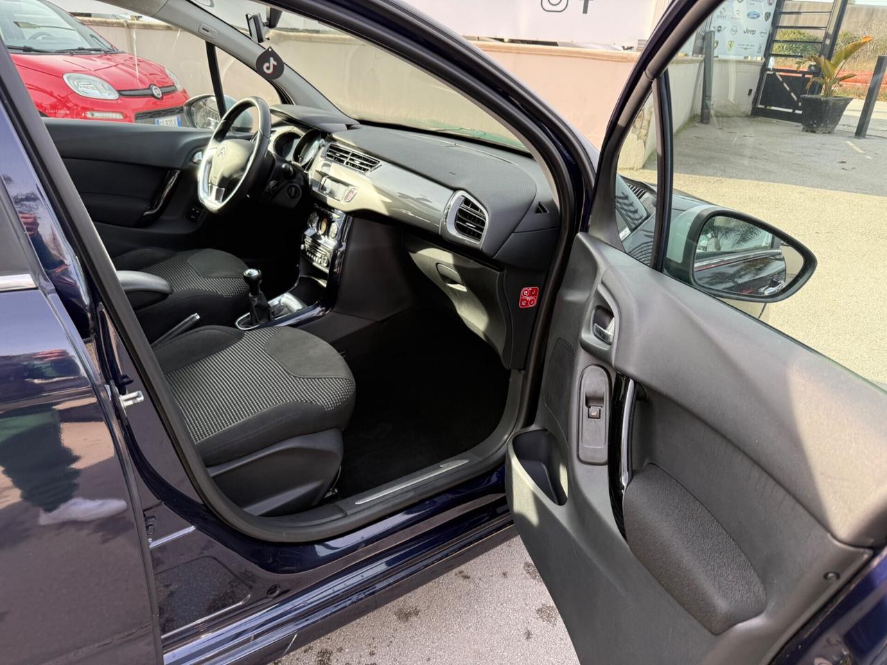 Citroen C3 1.2 VTi 82 Vanity Fair 10