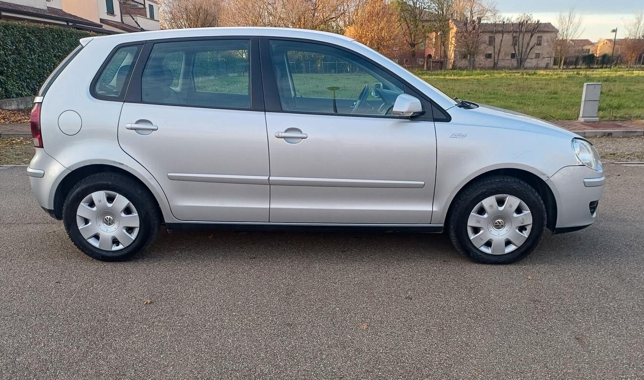 Volkswagen Polo 1.2/70CV 12V 5p. Comfortline