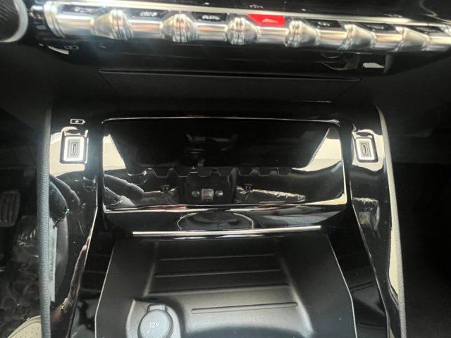 PEUGEOT 2008 PureTech 100 S&S Allure tua da ?249,00 mensili