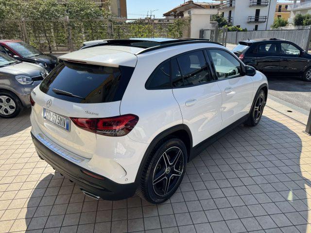 MERCEDES-BENZ GLA 200 d Premium 4matic auto
