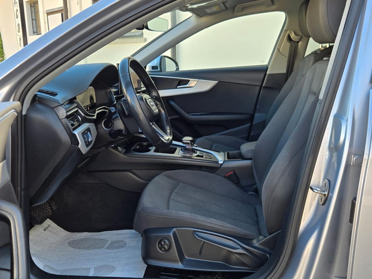 Audi A4 AVANT 2.0 TDI BUSINESS CON + ACCESSORI