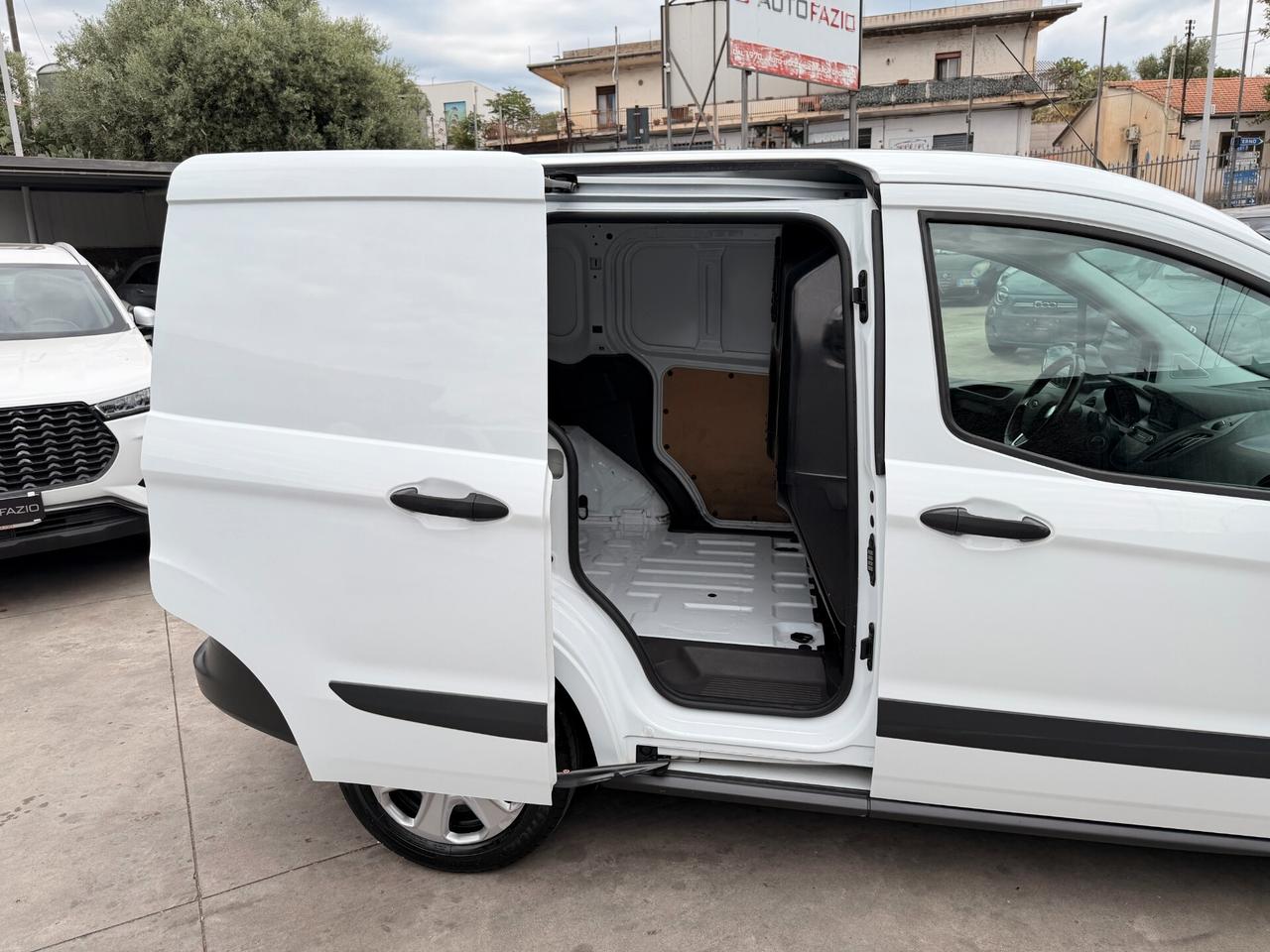Ford Transit Courier 1.5 TDCi 75CV Van Trend