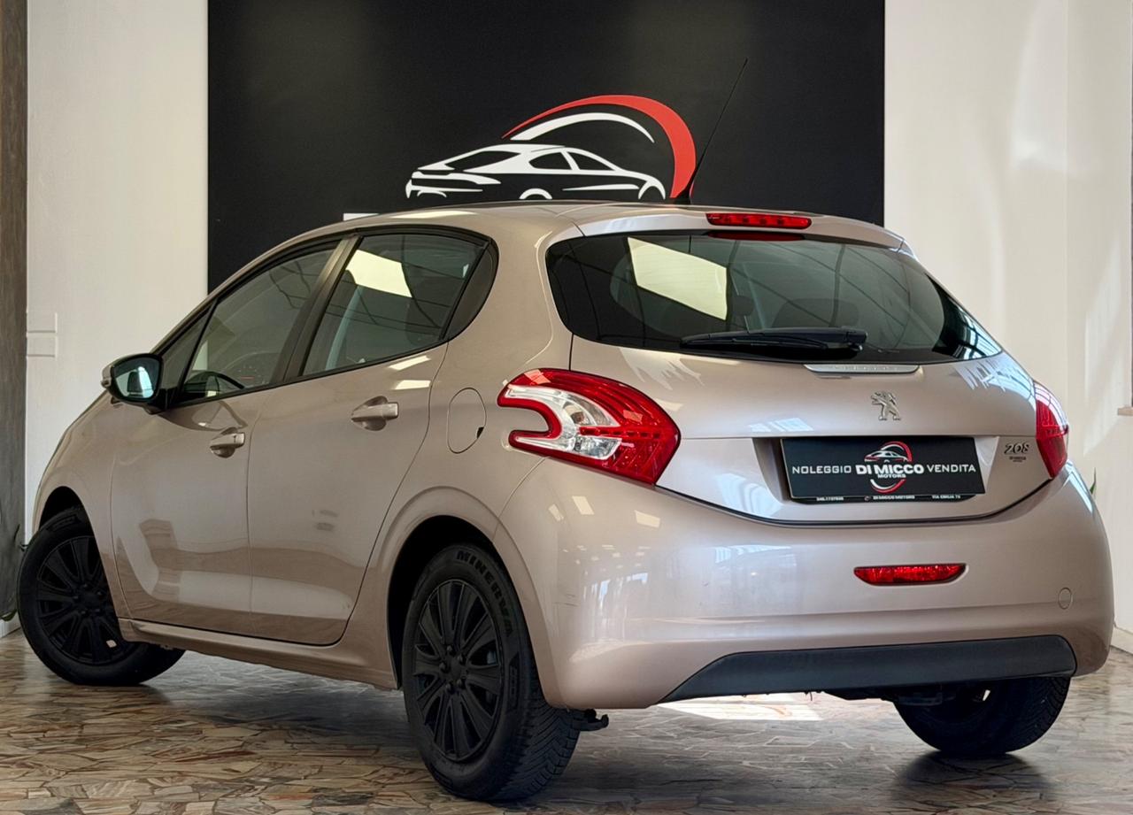 Peugeot 208 1.2 VTi 82 CV 5 porte Allure
