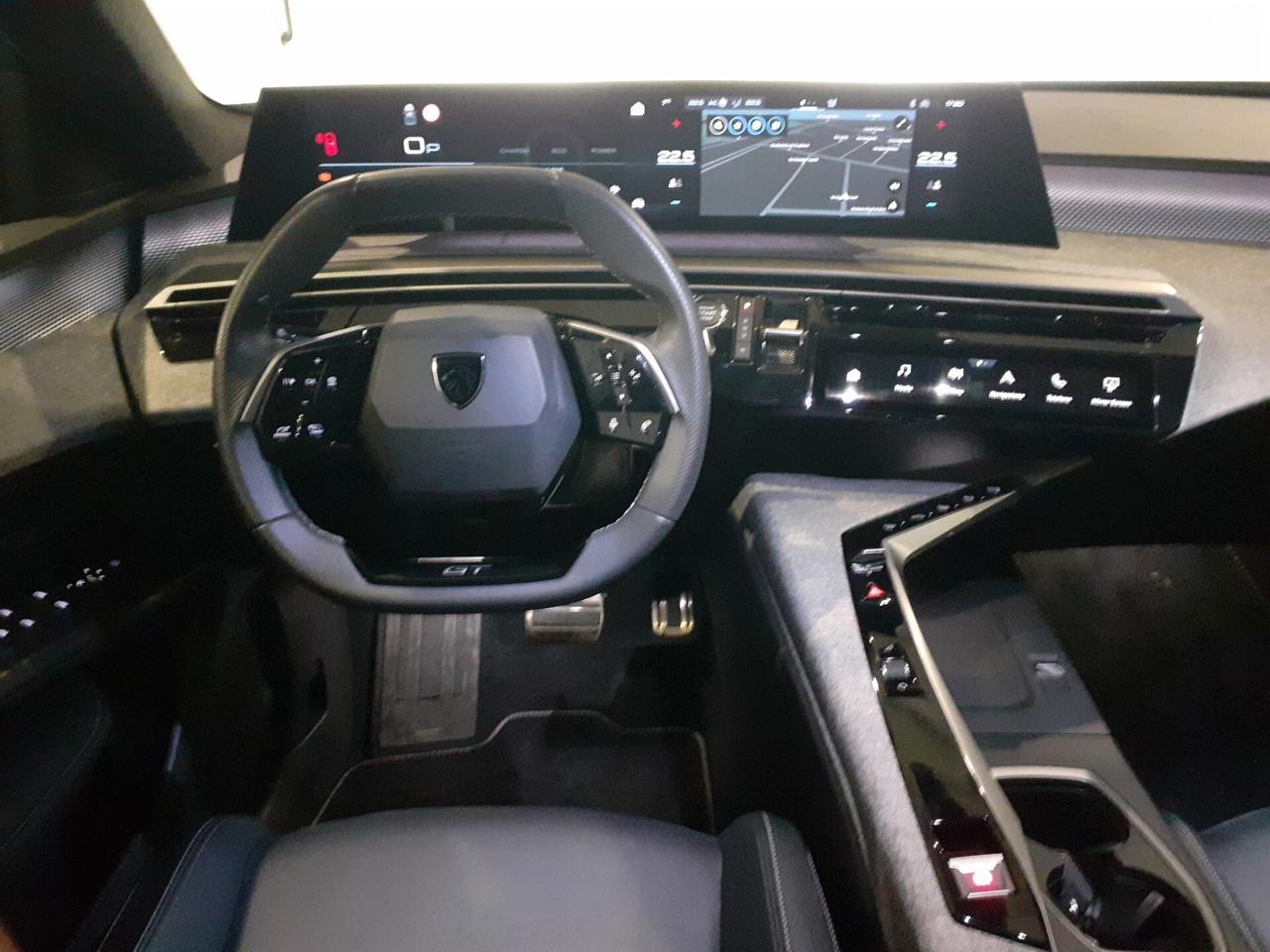 Peugeot 5008 Hybrid 145 e-DCS6 GT