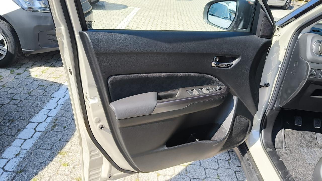 SUZUKI VITARA 1.4 IBRIDA ALLGRIP 4X4 MANUALE BICOLORE