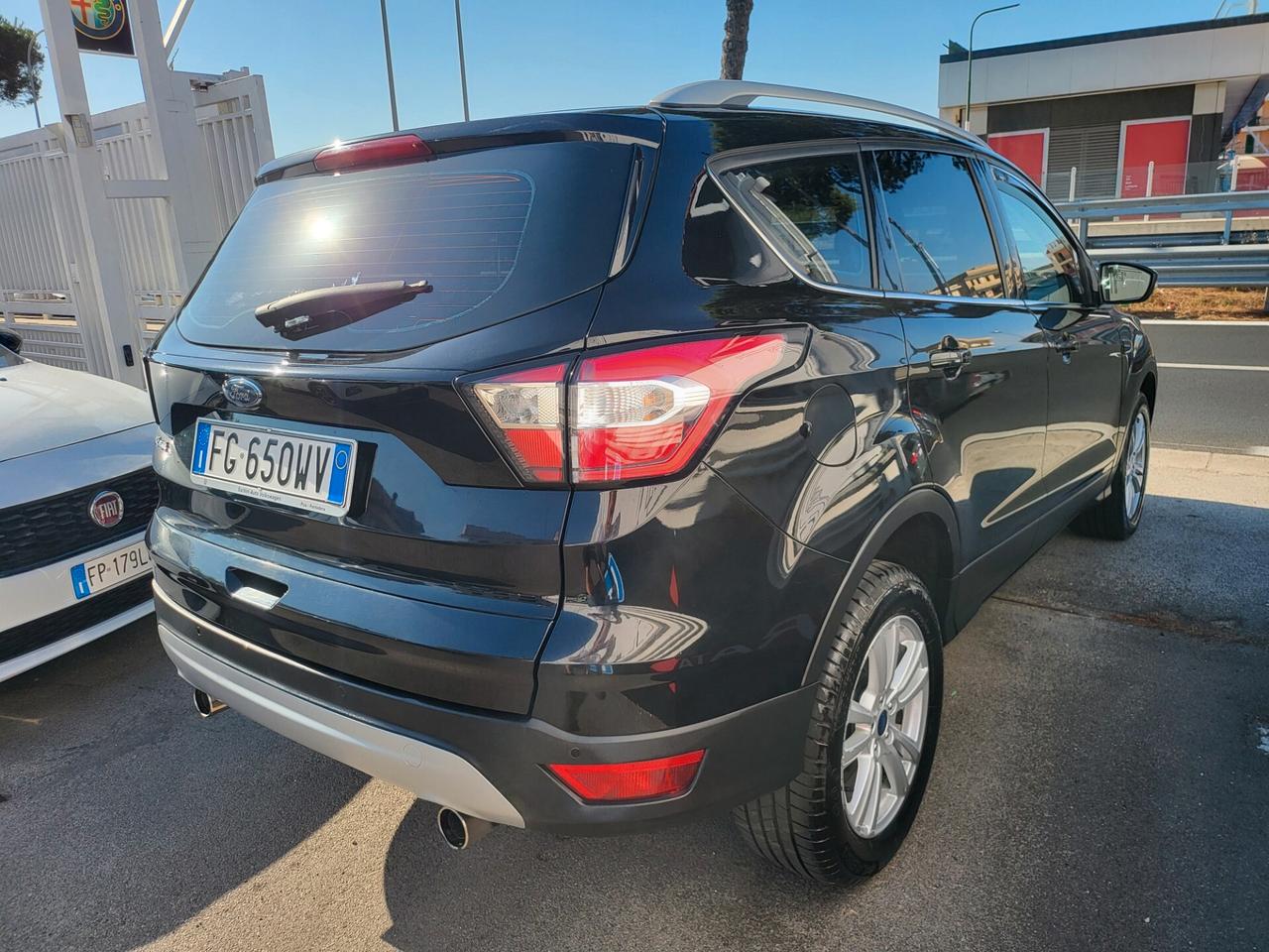 Ford Kuga - 2017 1.5 TDCI 120 CV S&S