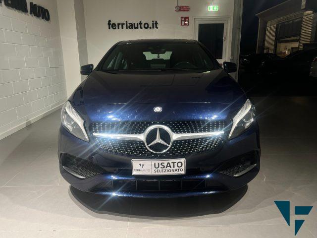 MERCEDES-BENZ A 180 d Automatic Premium