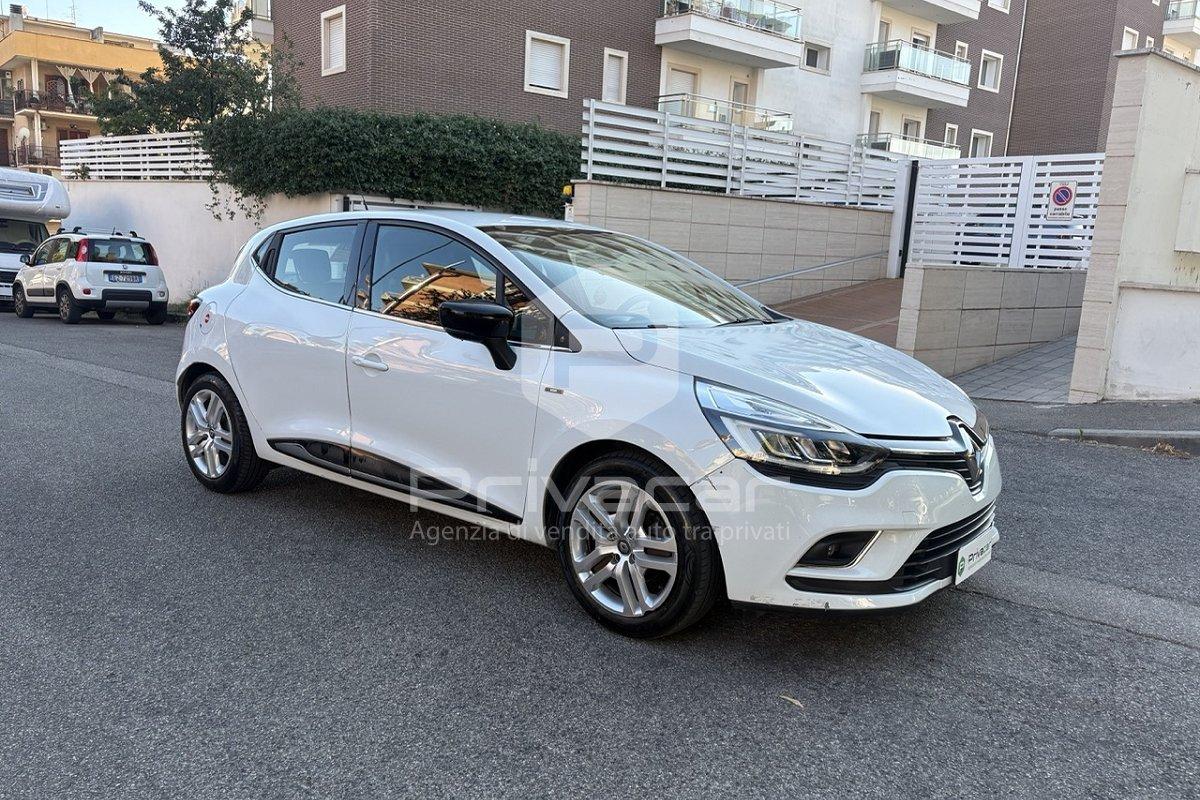 RENAULT Clio dCi 8V 75 CV 5 porte Moschino Zen
