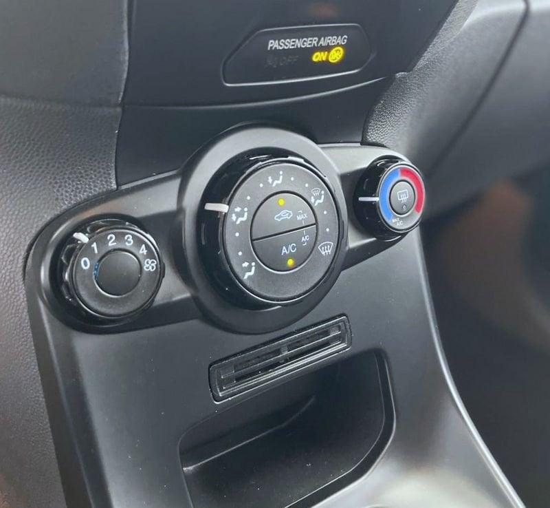 Ford Fiesta 1.0 Ecoboost 100CV ST-Line