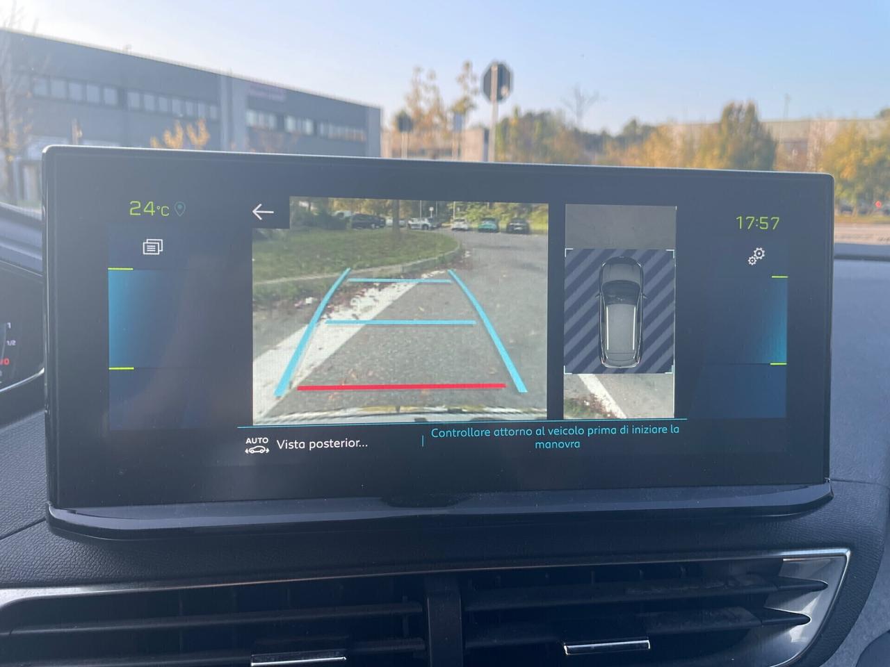 Peugeot 3008 Hybrid 225 *Automatik*Navi*Pelle*Full optional