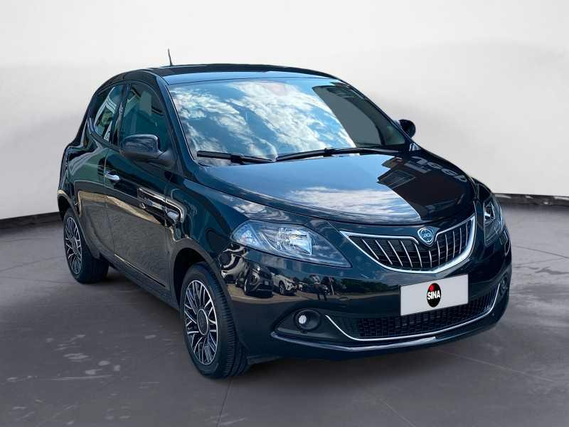 LANCIA Ypsilon 1.0 firefly hybrid Platino s&s 70cv