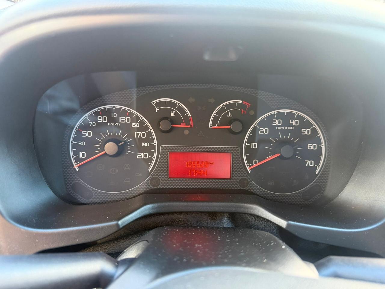 Fiat Qubo 1.3 MJT 75 CV GANCIO TRAINO