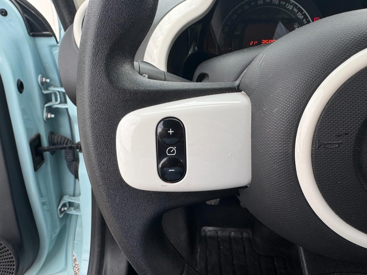 Renault Twingo 1.0cc SCe 65cv Equilibre