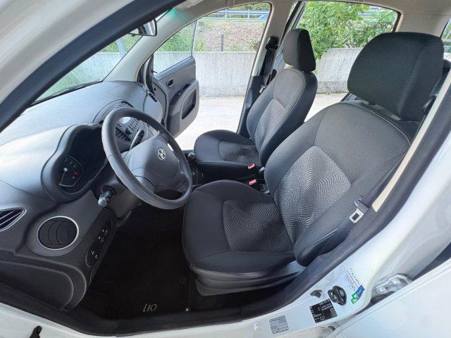 HYUNDAI i10 1.1 12V EURO 5 BENZ OK NEOP POCHISSIMI CHILOMETRI