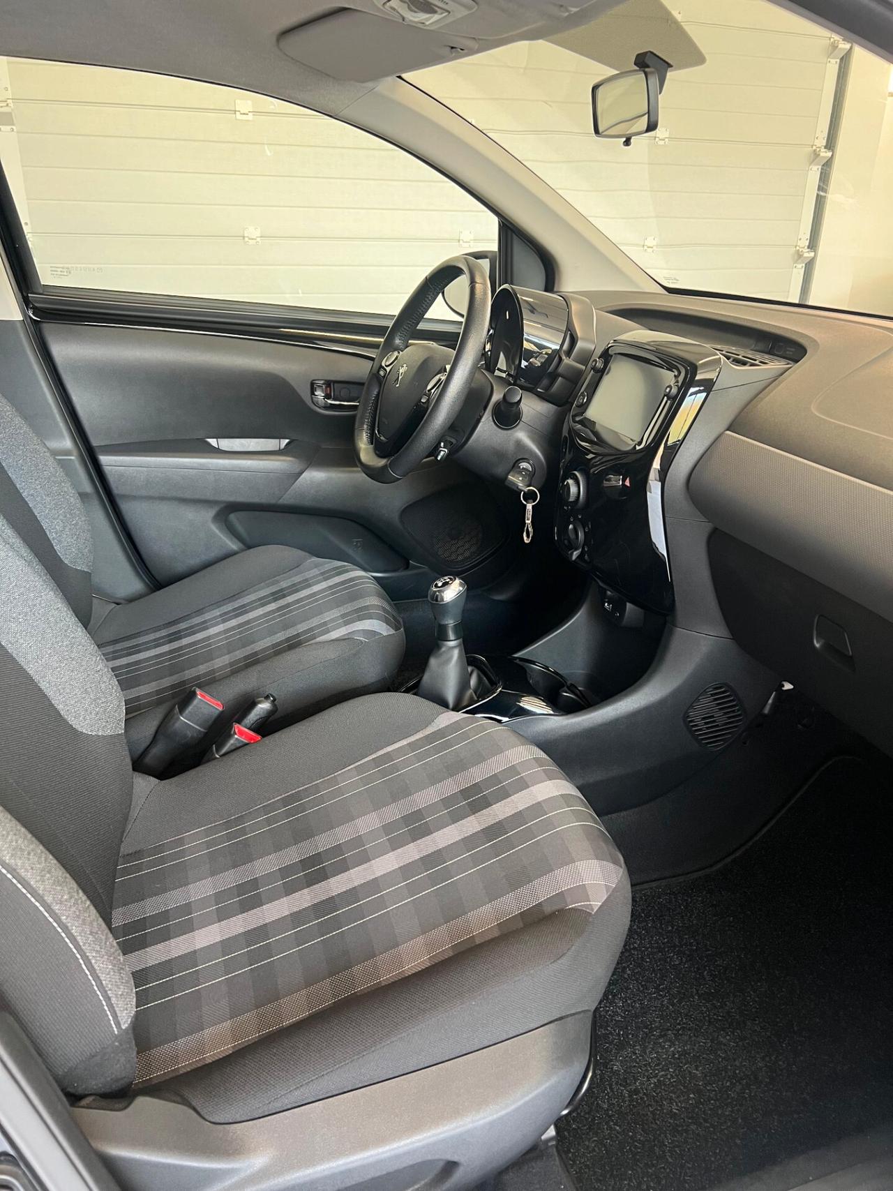 Peugeot 108 VTi 72 S&S 5 porte Collection TOP!