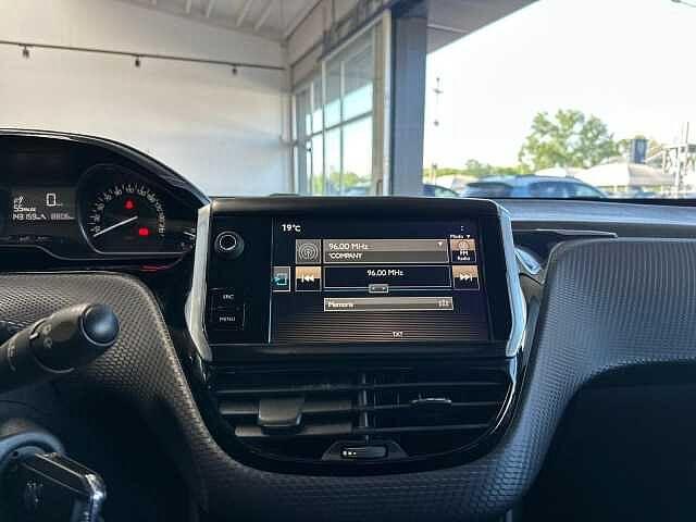 Peugeot 2008 BlueHDi 100 Active