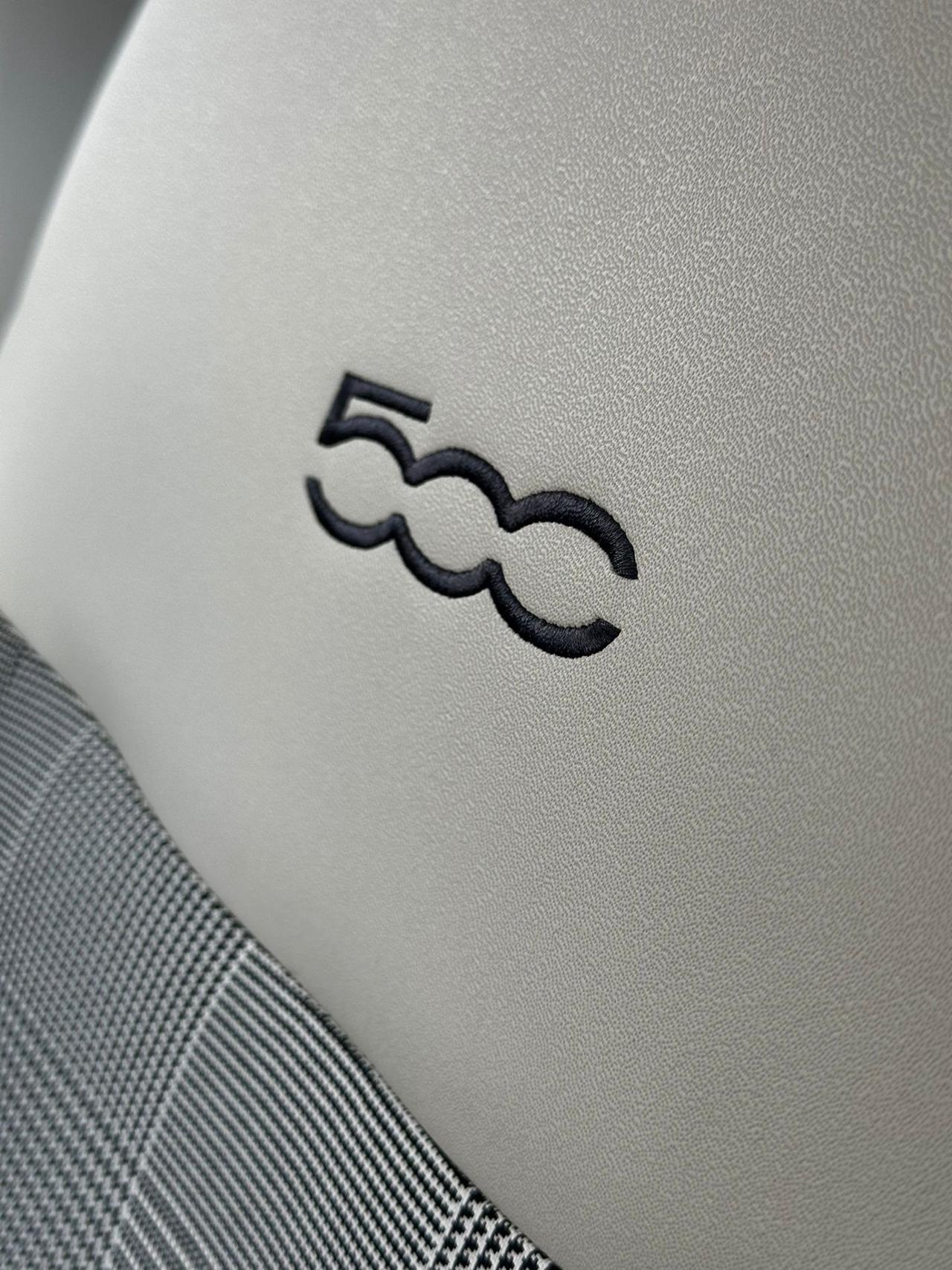 Fiat 500 Cabrio