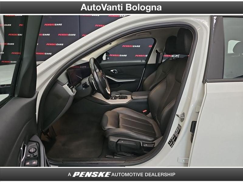 BMW Serie 3 320d Touring Xdrive mhev 48V auto