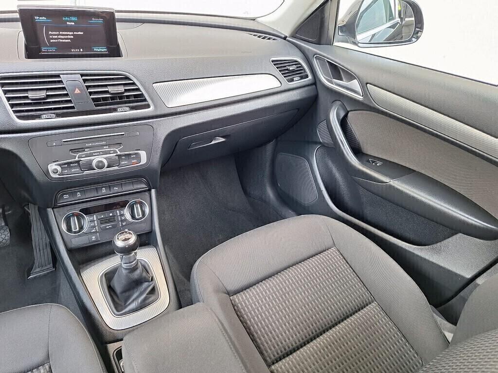 Audi Q3 2.0 TDI 120 CV Sport Navigatore Fari Led.