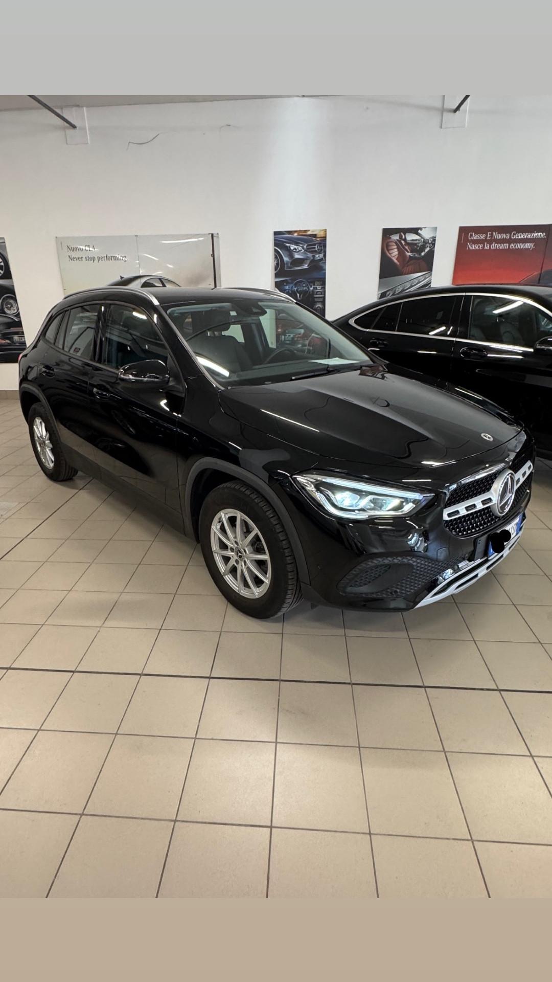 Mercedes-benz GLA 200 Automatic Executive