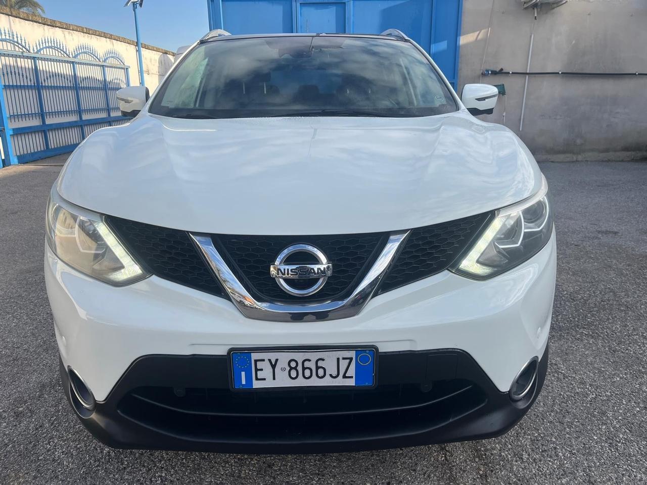 Nissan qashqai n-tec-1.6 dci-full -2015