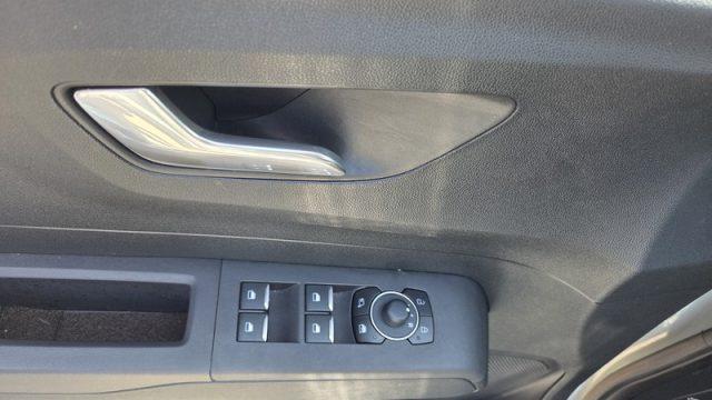 FORD Tourneo Courier 1.0 EcoBoost Active PERMUTE UNICOPR.