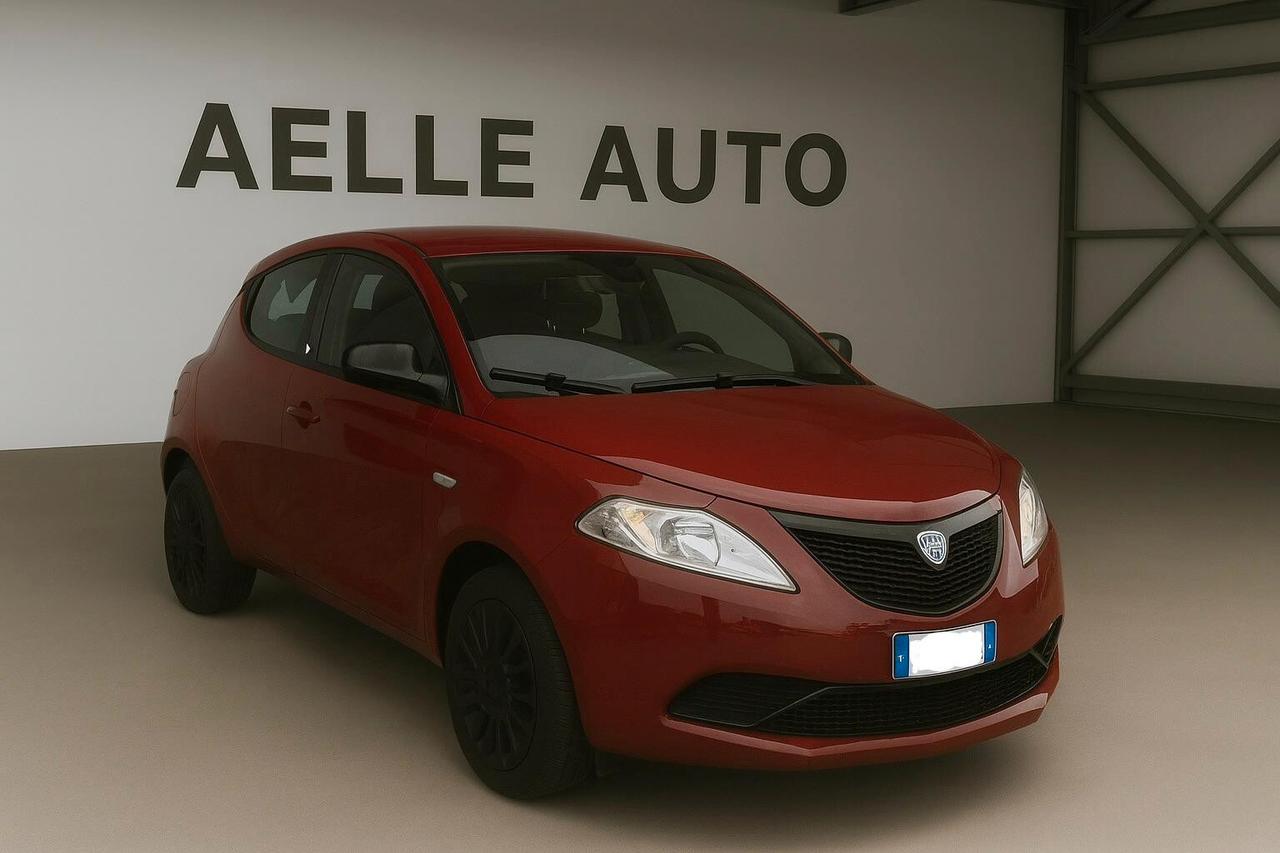 Lancia Ypsilon 1.2 69 CV 5 porte Elefantino