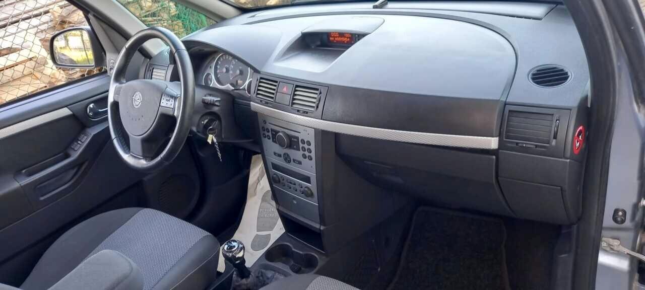 Opel Meriva 1.6 16V Cosmo benzina Km.100.00
