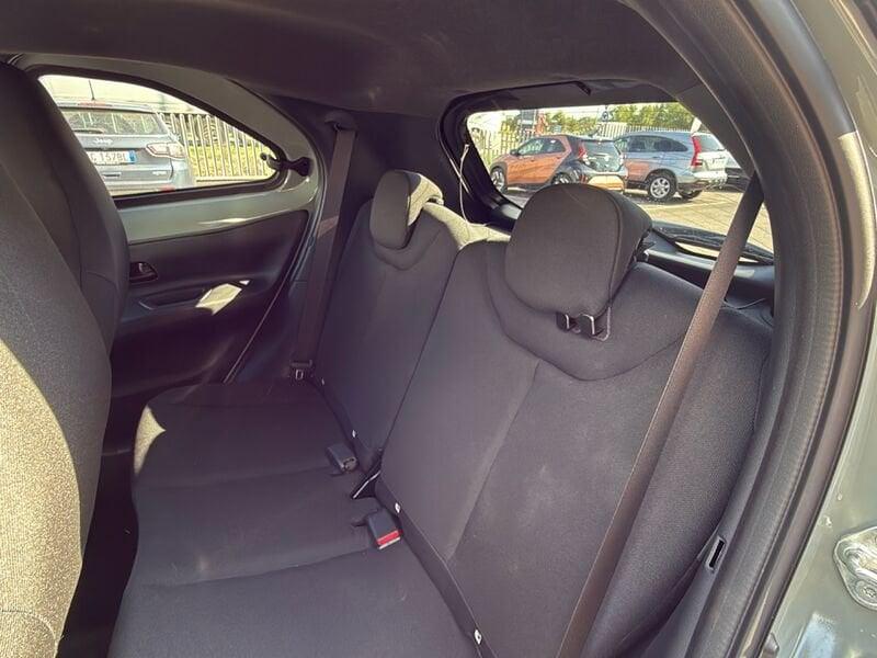 Toyota Aygo X 1.0B (72 CV) Trend S-CVT