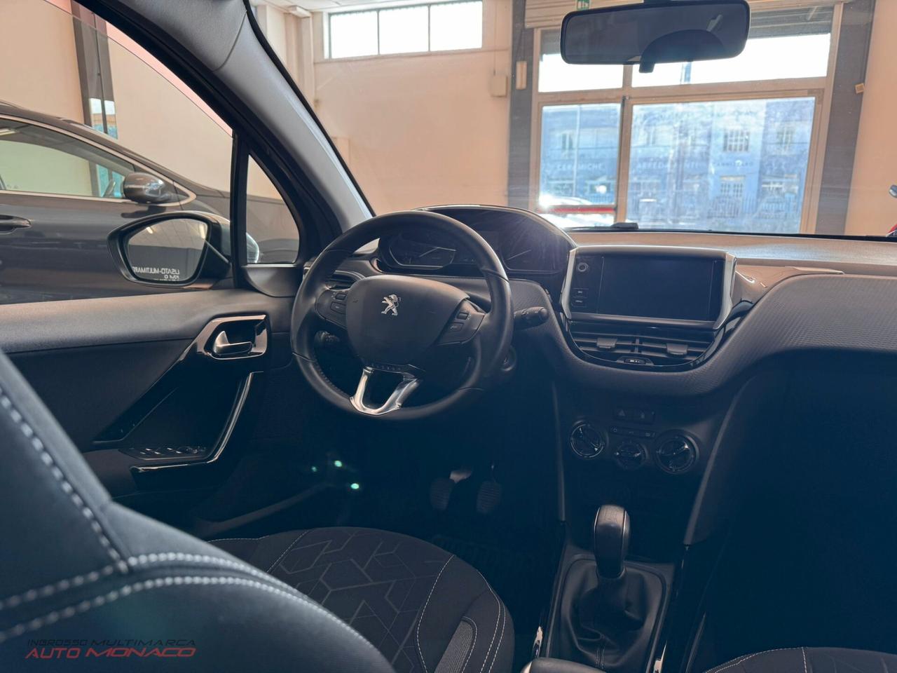 Peugeot 2008 BlueHDi 100cv Business 2019