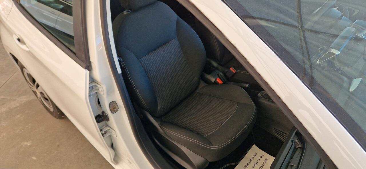 Peugeot 208 PureTech 82cv 5 porte Allure