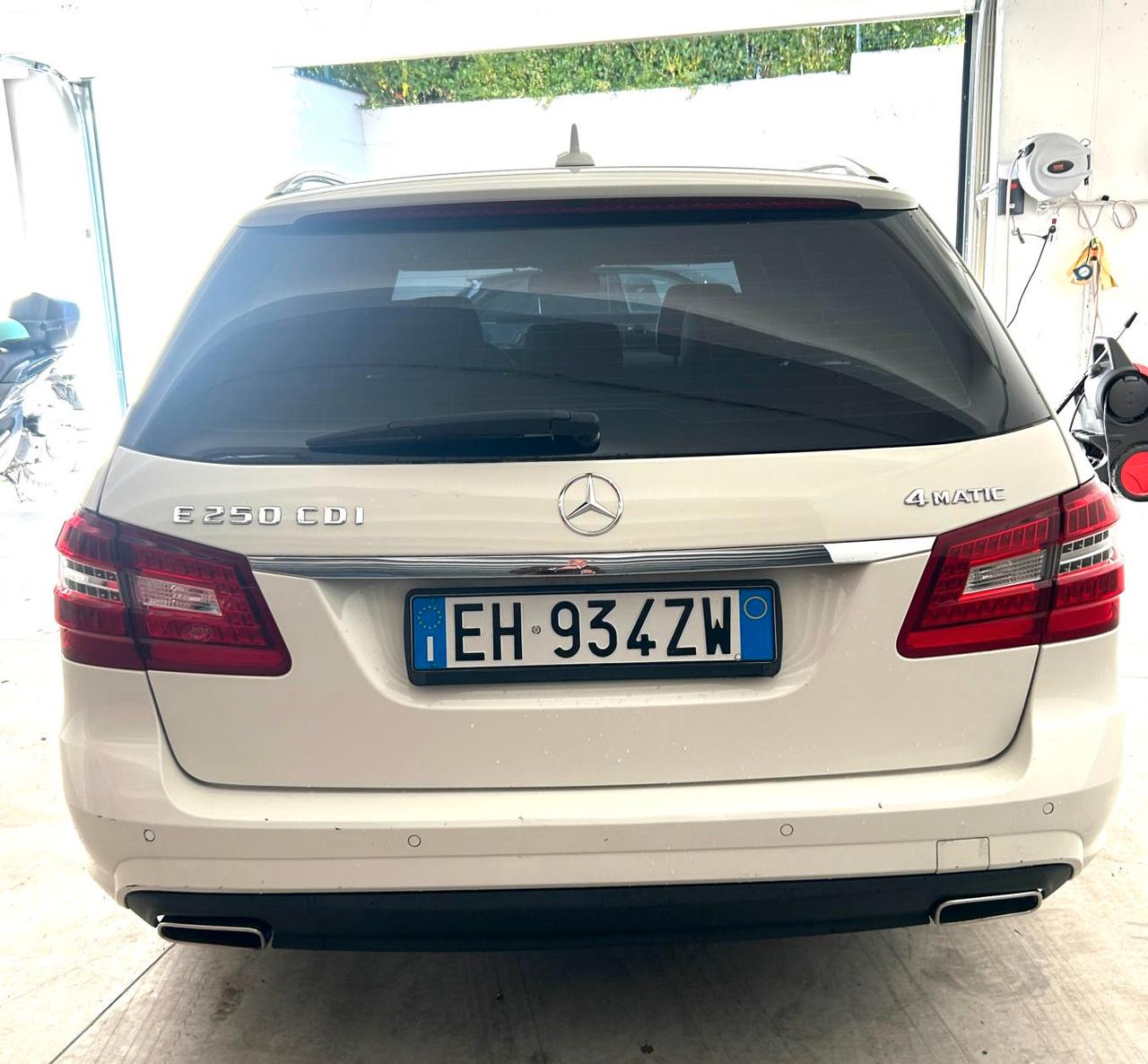 Mercedes Classe E Station Wagon E SW 250 cdi Avantgarde AMG 4matic TETTO