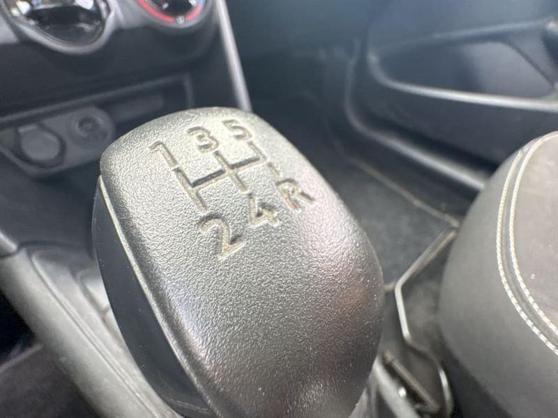 Peugeot 208 5P 1.2 PURETECH ALLURE 82CV