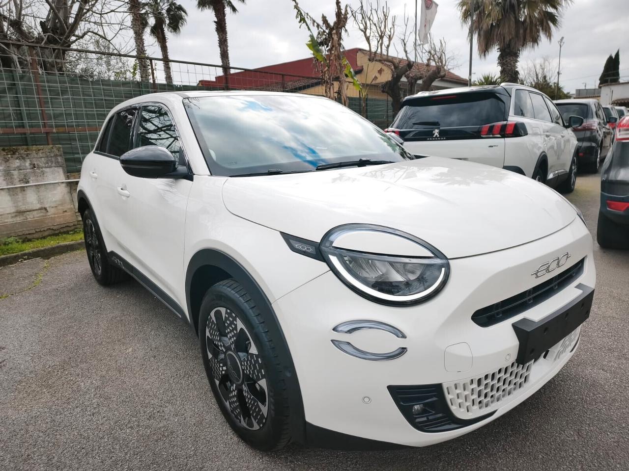 Fiat 600 Hybrid 110 CV DCT MHEV La Prima