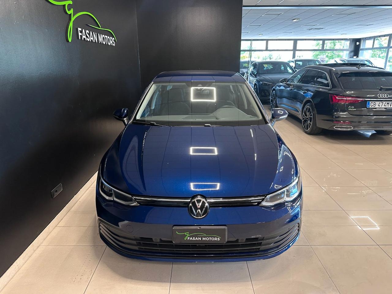 Volkswagen Golf 1.5 etsi evo Life 130cv dsg