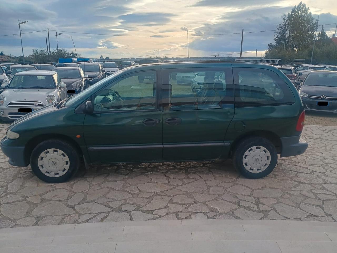 Chrysler Voyager 2.4 16V LE