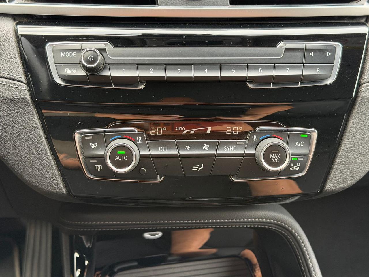 Bmw X2 180D GOLDPLAY EDITION #50678