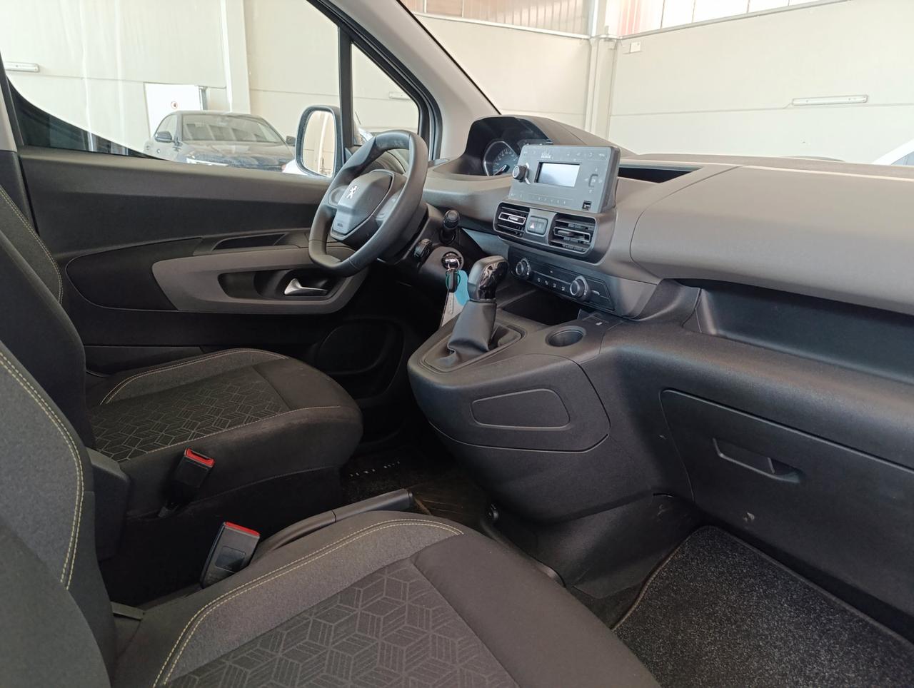 Peugeot Rifter Standard Rifter 1.5 bluehdi Active s&s 100cv