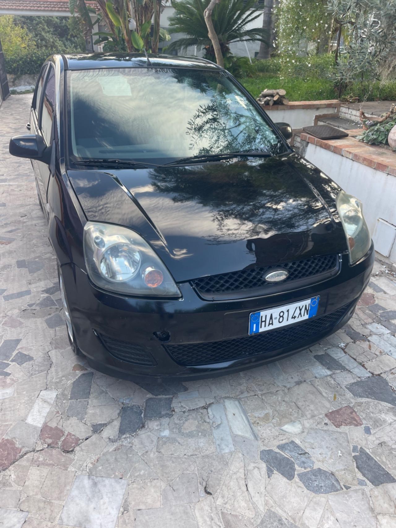 Ford Fiesta 1.4 TDCi 5p. Ghia