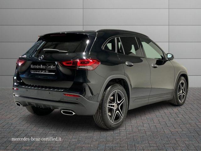 MERCEDES-BENZ GLA 200 d Automatic Premium Navi