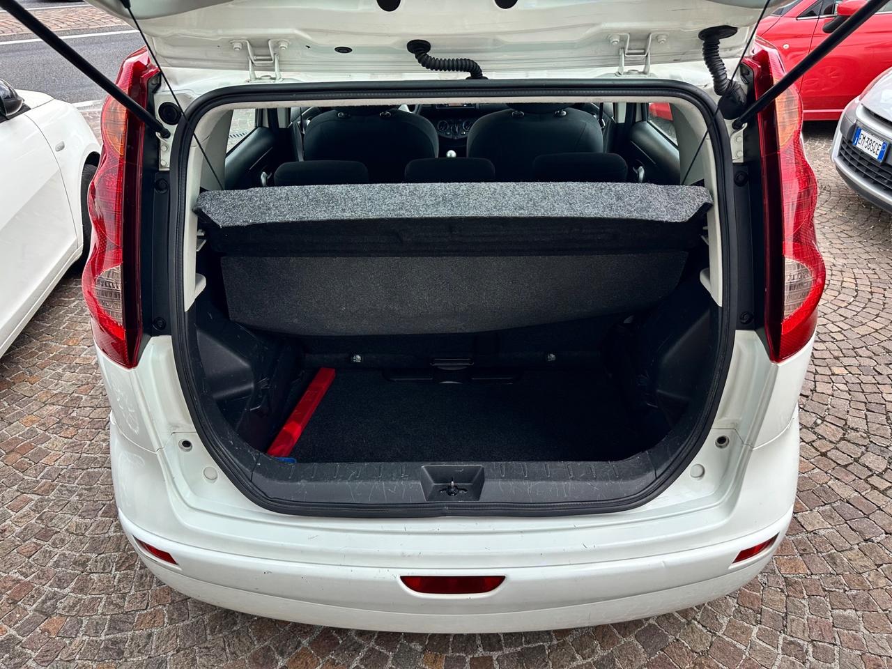 Nissan Note 1.4Bz 88Cv 5P Acenta -Neopatentati