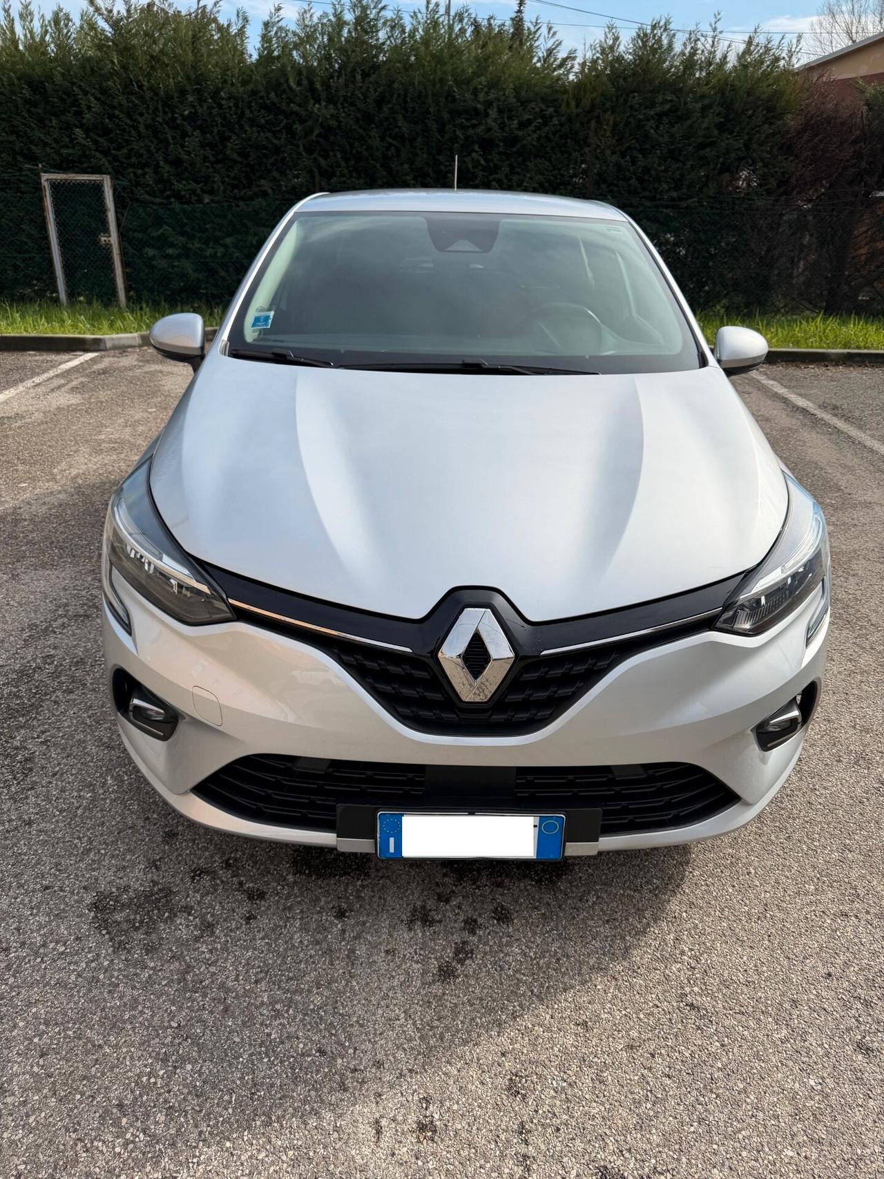 Renault Clio 1.0 tce - NEOP. - NAV. - 12 MESI DI GARANZIA -